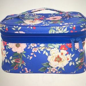 Yumi Kim Makeup Train Case